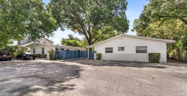 Building Photo - 923 W Las Olas Blvd Unit 1