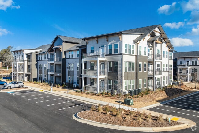 Primary - Heartwood Powder Springs Apartments
