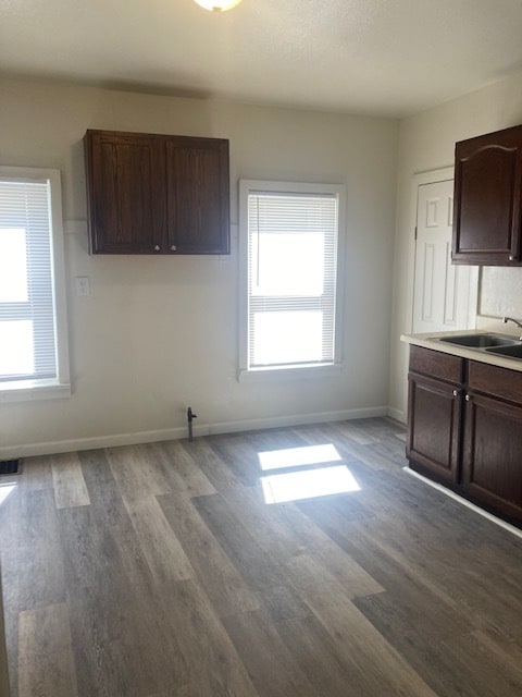 Photo - 627 Fairholm Ave