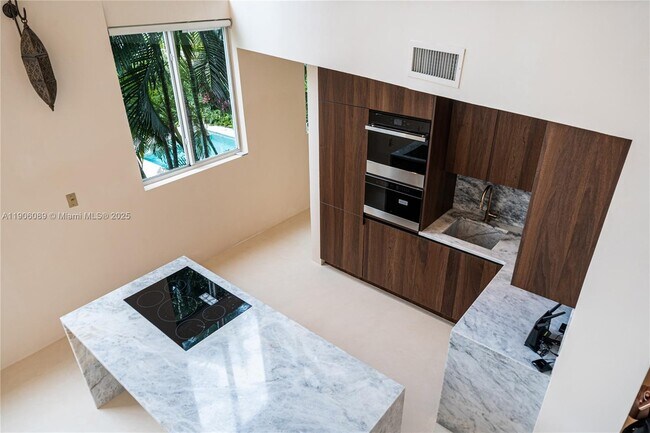 Photo - 1428 West Ave Unidad 201