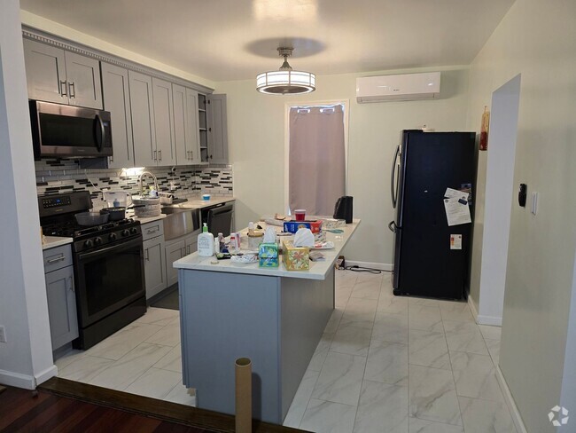 Building Photo - 2Bed/2Bath Union City Rental