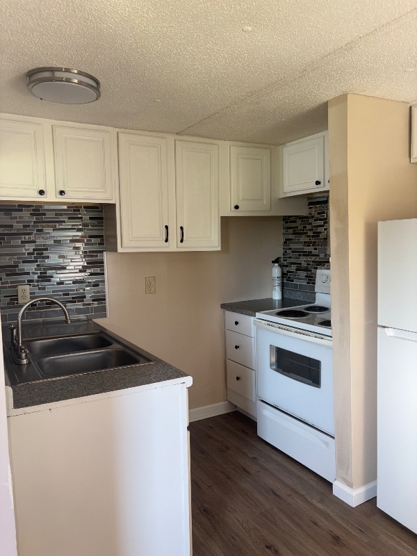 Photo - 15 Little Ln