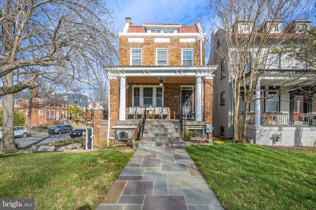 Photo - 4221 16th St NW