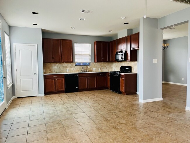 Photo - 19035 Buckner Ct