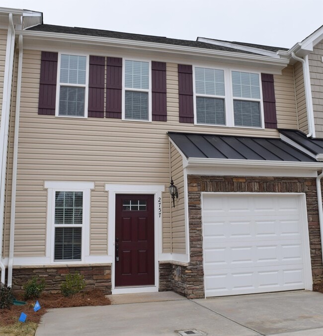 Building Photo - 2757 Silverthorn Dr Rental