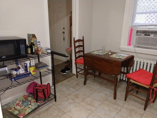 Photo - 116 N Church St