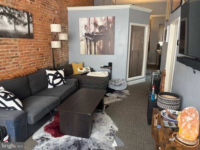 Photo - 1412 Light St Townhome