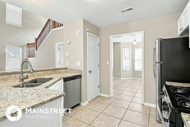 Photo - 11696 Spring Lake Way