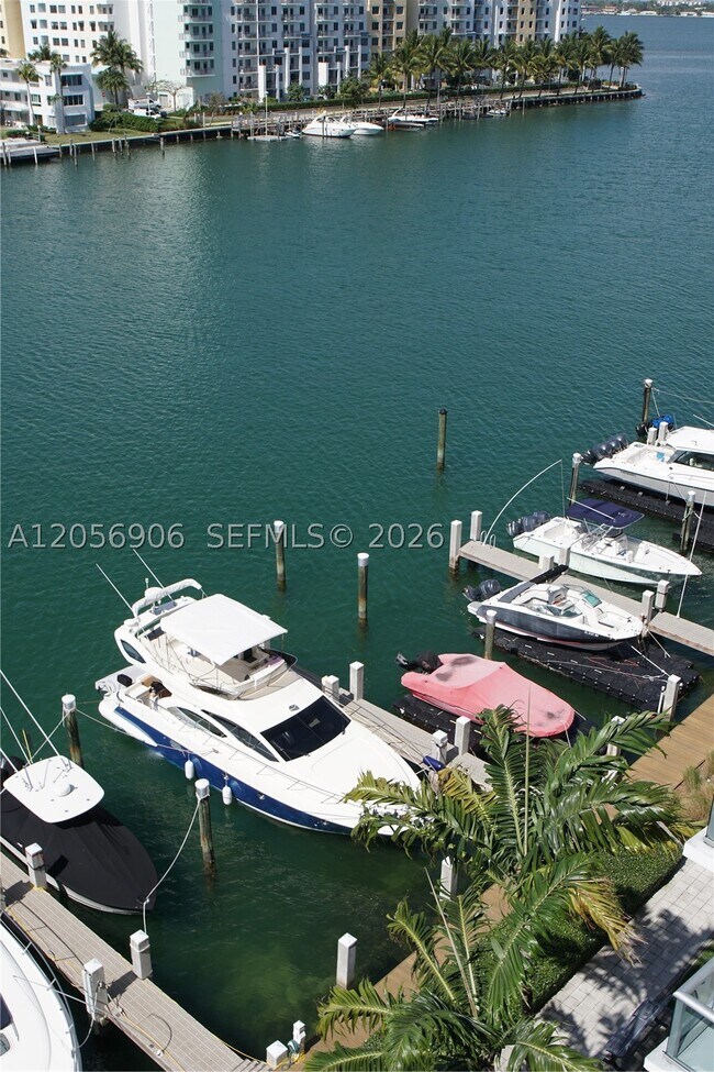 Photo - 7928 East Dr Unit 701