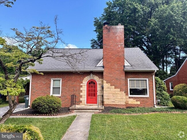 Building Photo - 505 Biggs Ave Rental