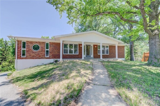 Photo - 1219 Blairshire Dr House