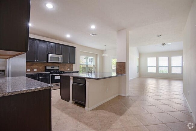 Building Photo - 24922 Clover Ranch Dr Rental