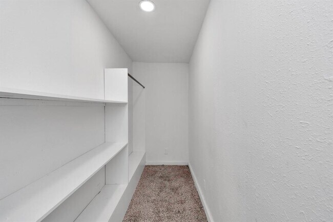 Photo - 4934 Burma Rd