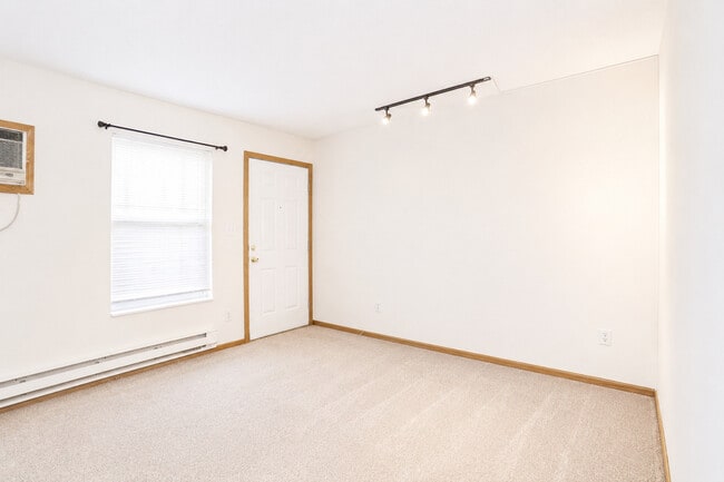 Kobuck Apartments