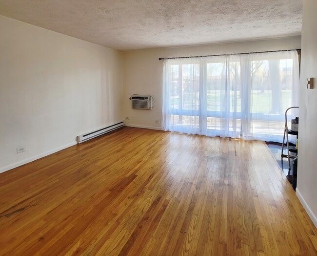 Photo - 2205 Arbor Cir Unit 8