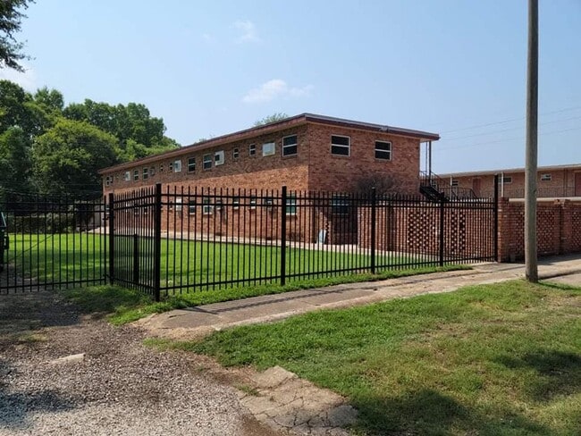 Patriot Apartments