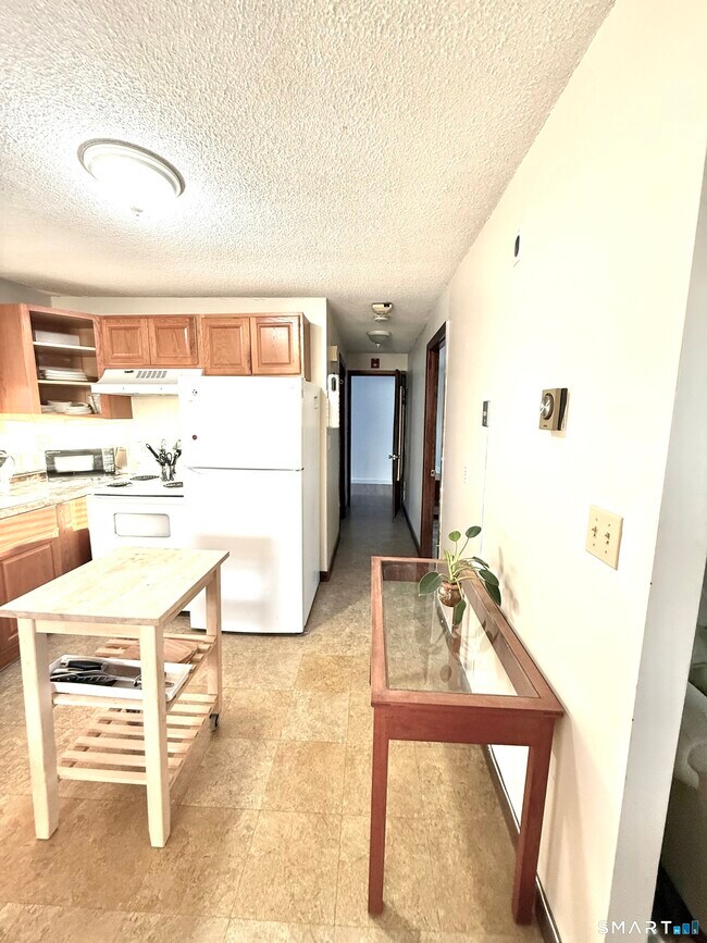 Photo - 249 Pequot Ave Unit 3