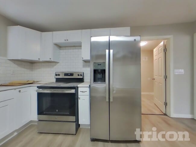 Photo - 1133 NE Banner Dr