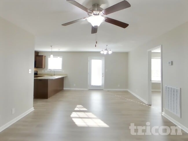 Photo - 504 Aurelia Lynn Dr