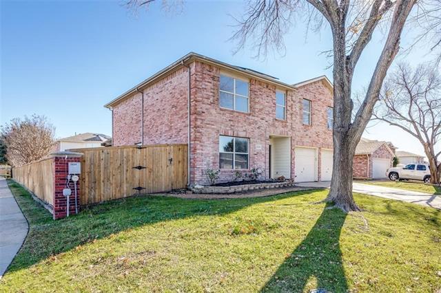 Photo - 2222 Wisteria Way