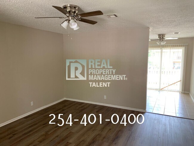 2214 Saulsbury Dr Unidad D