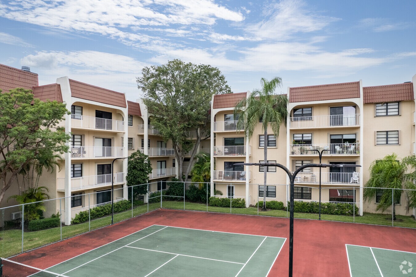 Photo - Wisperwood Village Condominiums