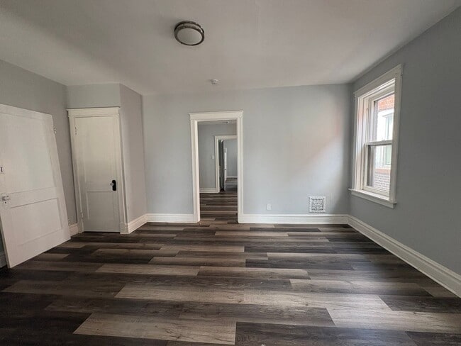 Photo - 5027 S Broadway St Unit 5027