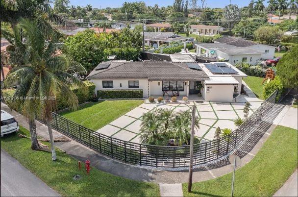 Building Photo - 830 SW 93rd Ave Rental