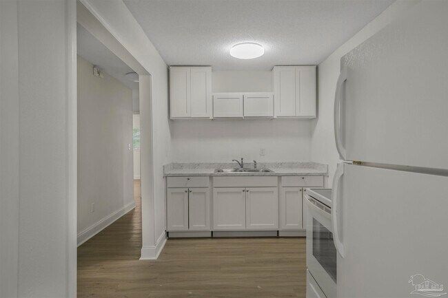 Photo - 7810 Amberidge Rd