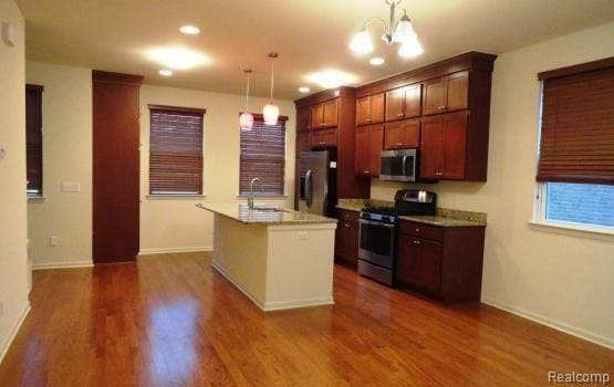 Photo - 3074 Kilmer Ave