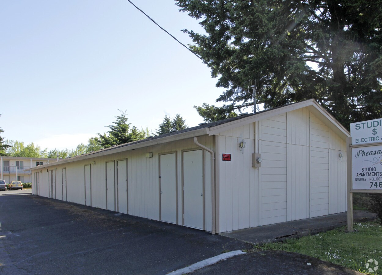 Photo - Pheasant Court Apartments