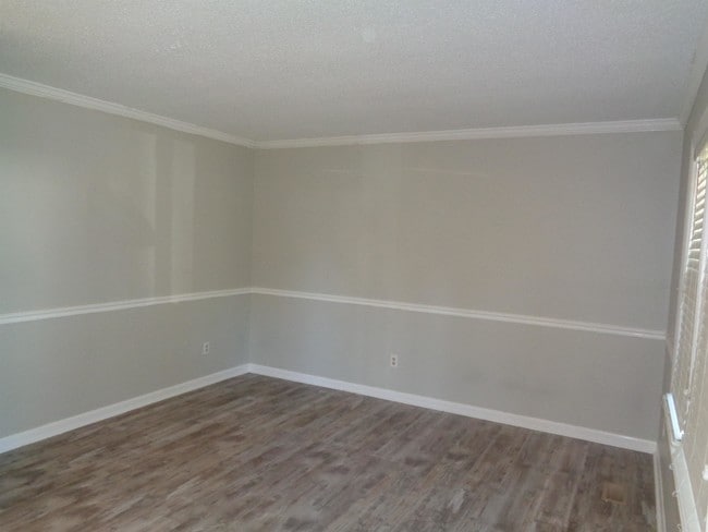 Photo - 6658 Vaughn Rd