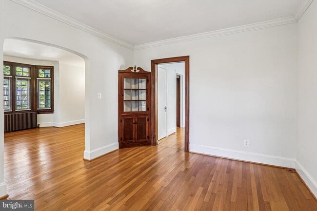 Photo - 5339 32nd St NW