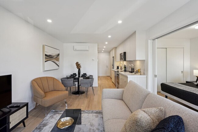 Photo - 2118 Rue Bercy Unit ID1061545P