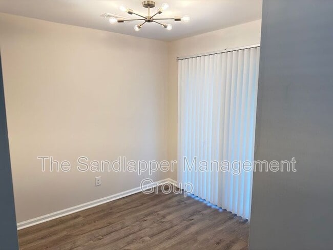 Photo - 186 Dorchester Manor Blvd Unit A