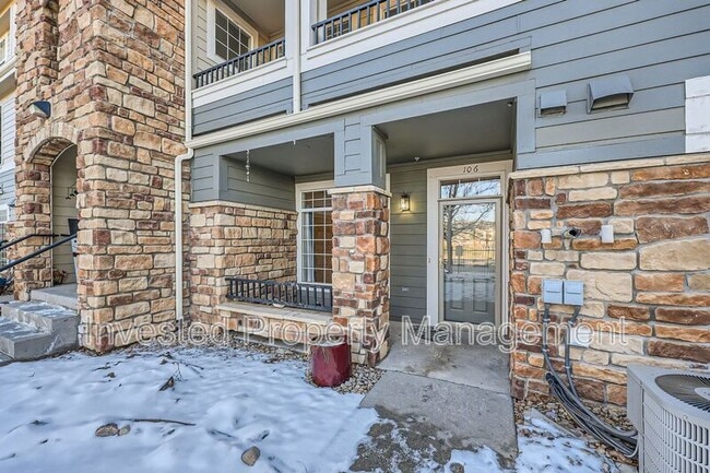 Photo - 494 Black Feather Loop Unit #106