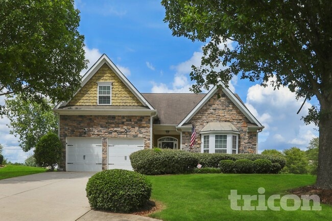 Photo - 2104 Bradbury Ct