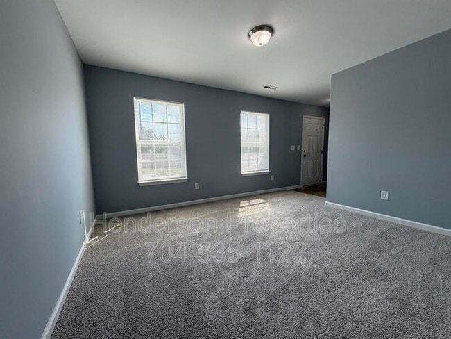 Photo - 9025 Sharpes Cir