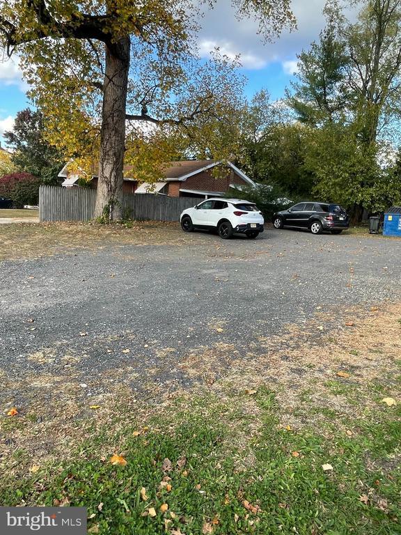 Photo - 7701 Park Ave