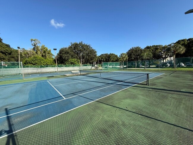 Photo - 5962 Morningstar Cir Unidad 306