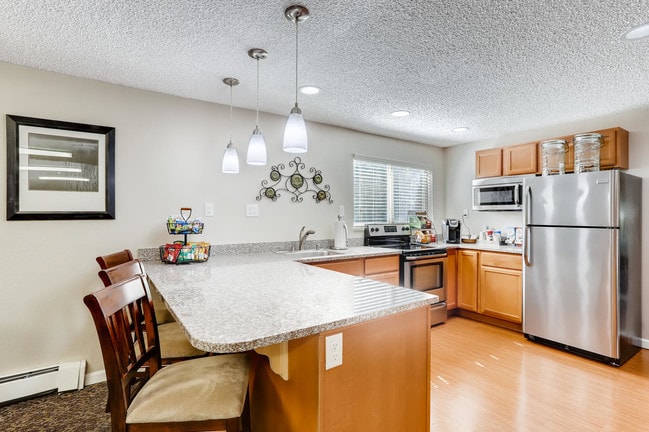 Sterling Heights, Greeley, Co. Apartments