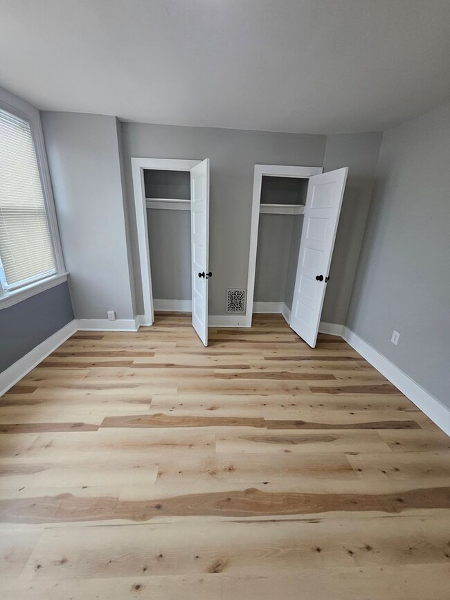 Photo - Charming row home in Chester, voucher holders welcome!