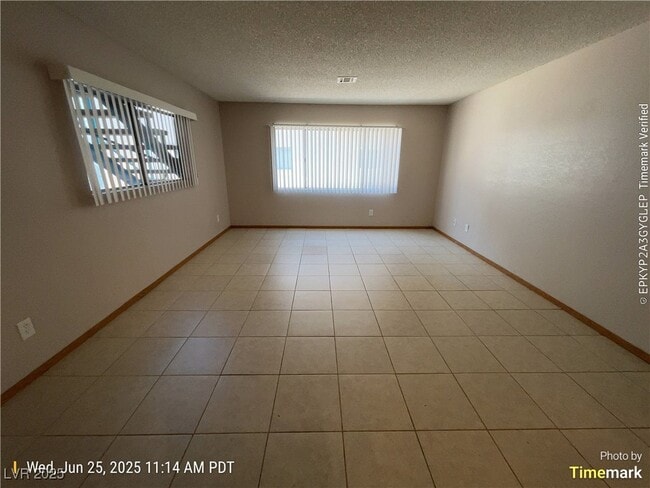 Building Photo - 120 Orland St Unit 5 Rental