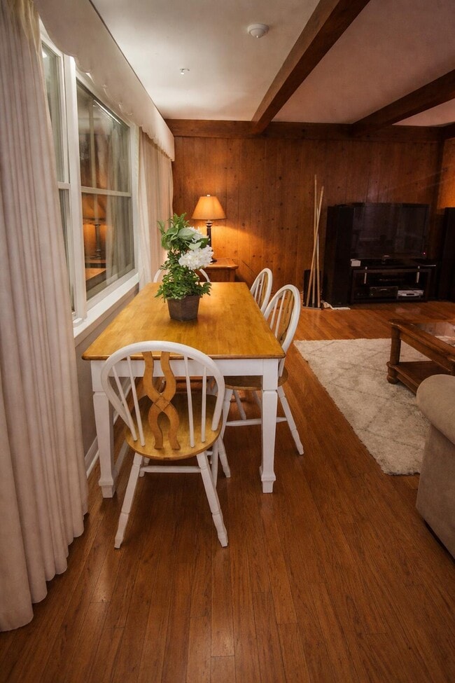 Photo - 2347 N 117th St