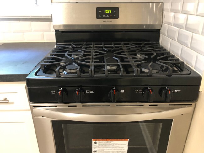Photo - 210 Broad Ave Unit 3B