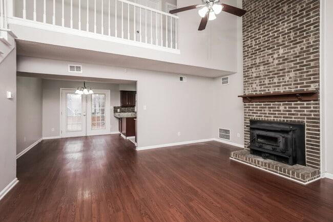 Photo - 2805 Fernhurst Ct