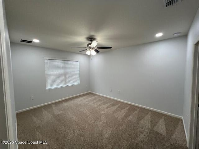 Photo - 740 Acadia Ct SE
