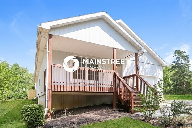 3 Bedroom Pet-Friendly Home in Kansas City... - 3 Bedroom Pet-Friendly Home in Kansas City...