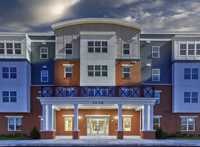 Photo - Greens at Avenel