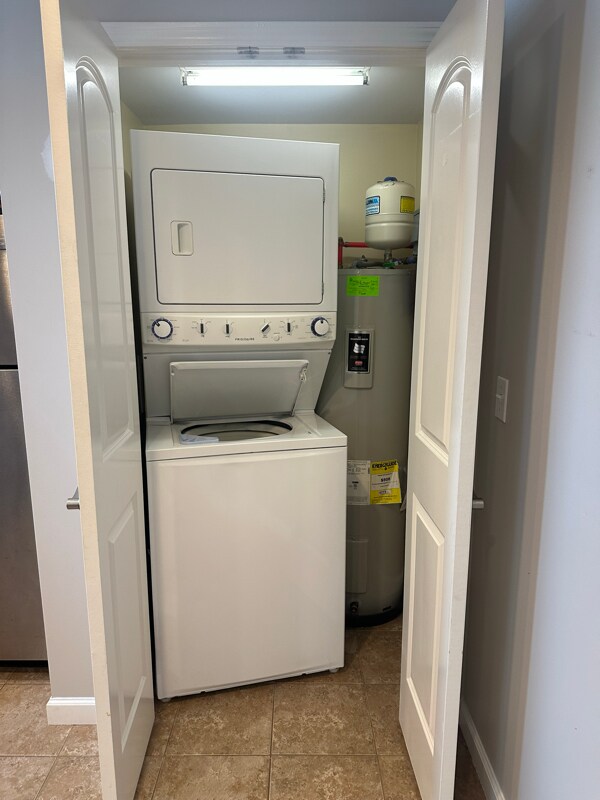 Photo - 1611 S Main St